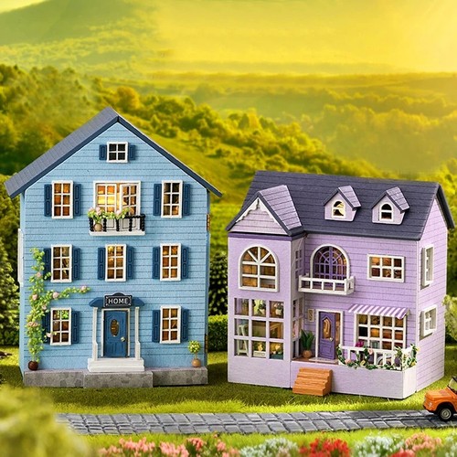 Large wooden dollhouse - large,